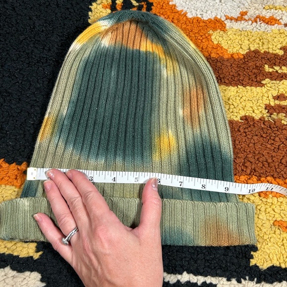VANS, tie dye beanie!! - Picture 6 of 12
